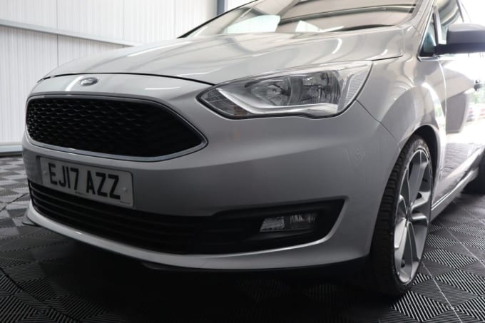 2025 Ford C-max