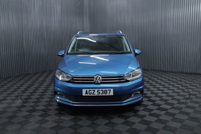 2025 Volkswagen Touran