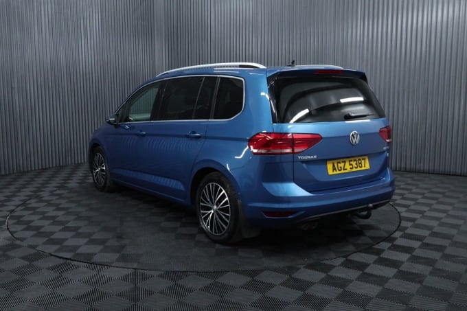 2025 Volkswagen Touran