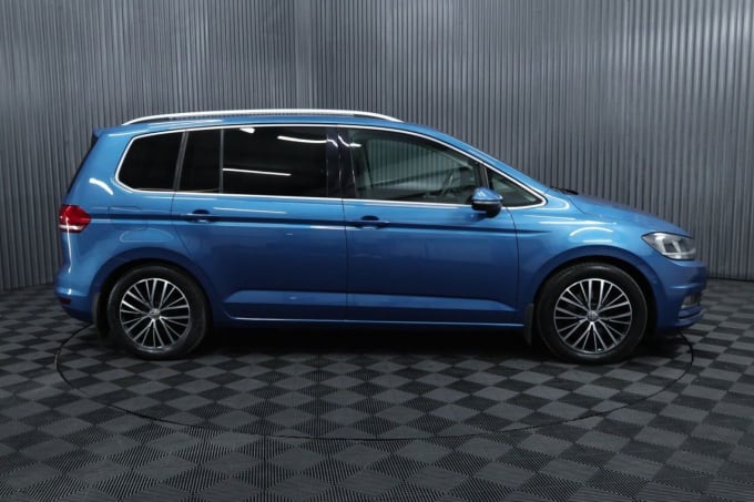 2025 Volkswagen Touran