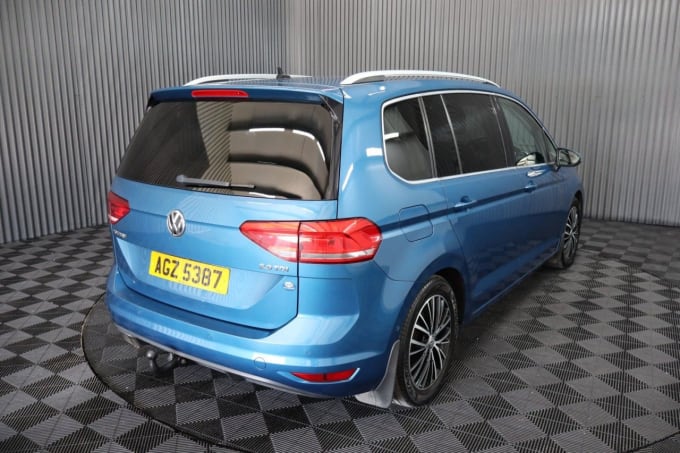2025 Volkswagen Touran