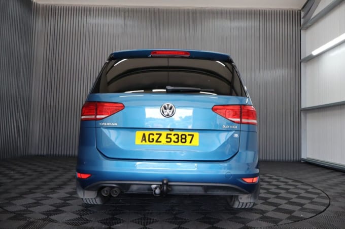 2025 Volkswagen Touran