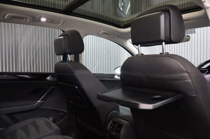 2025 Volkswagen Touran