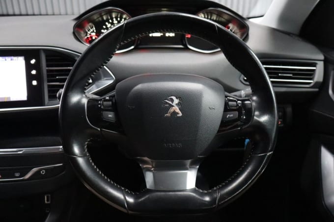 2025 Peugeot 308