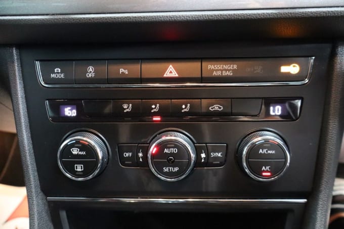 2025 Seat Leon