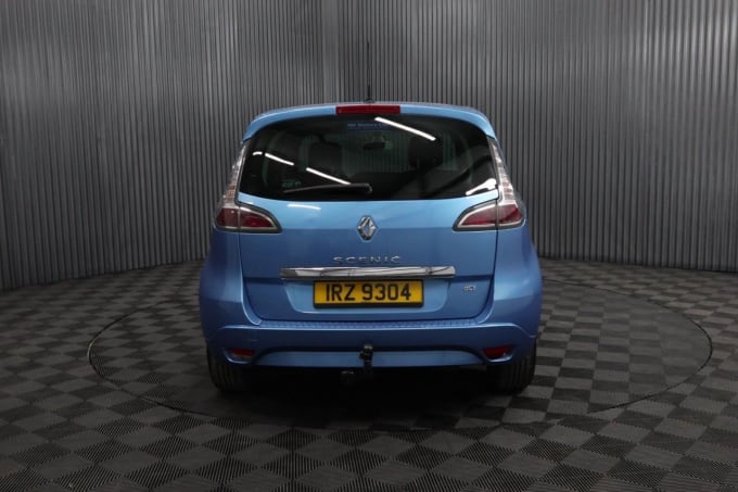 2025 Renault Scenic