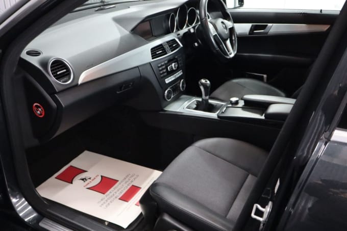 2025 Mercedes-benz C-class