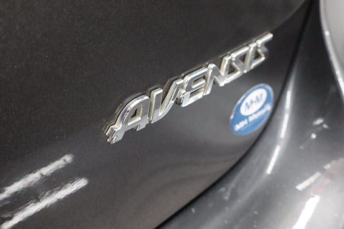 2025 Toyota Avensis