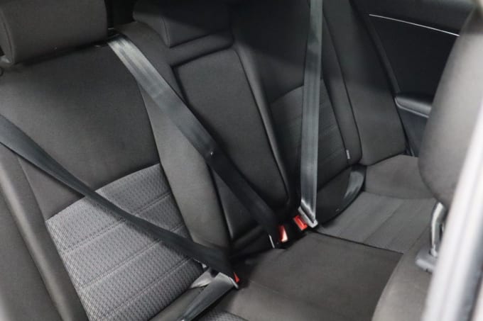 2025 Toyota Avensis