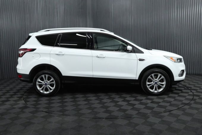 2025 Ford Kuga