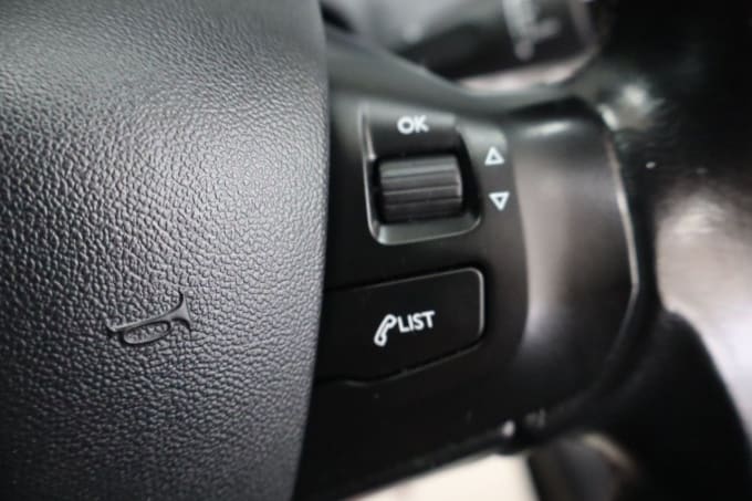2025 Peugeot 2008