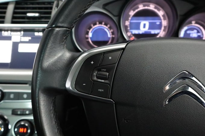 2025 Citroen C4