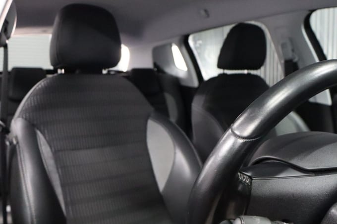 2025 Peugeot 2008