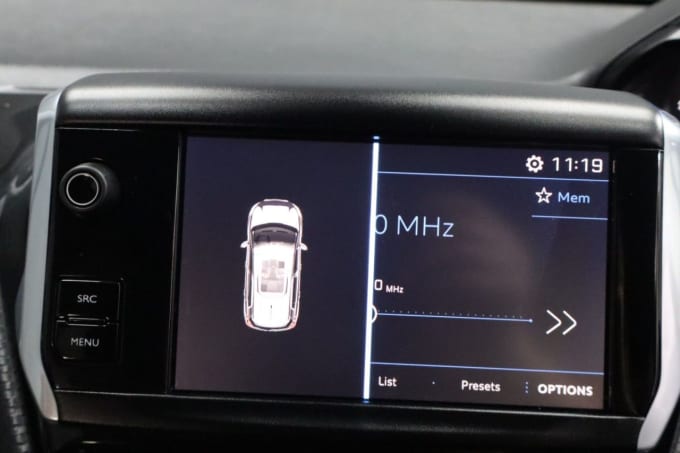 2025 Peugeot 2008