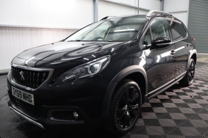 2025 Peugeot 2008