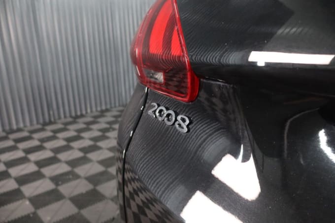 2025 Peugeot 2008