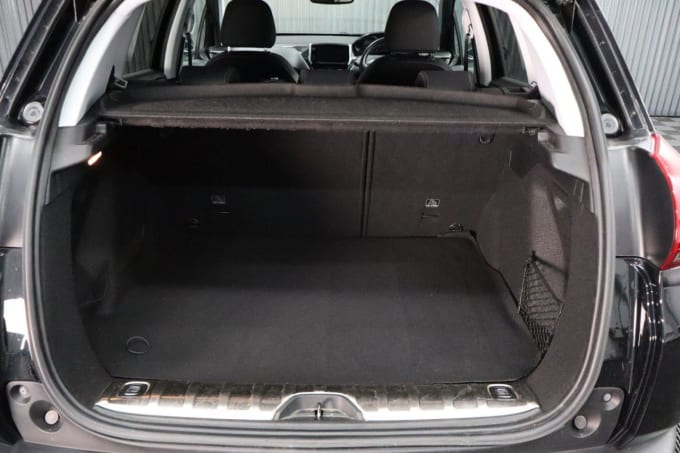 2025 Peugeot 2008