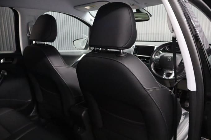 2025 Peugeot 2008
