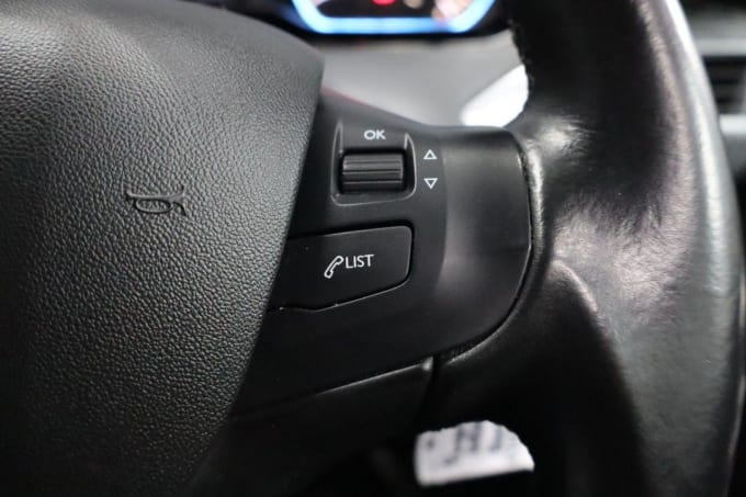 2025 Peugeot 2008