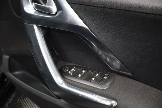 2025 Peugeot 2008
