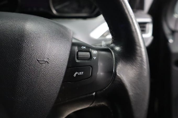 2025 Peugeot 2008