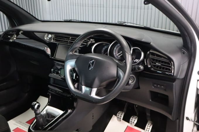 2025 Ds Automobiles Ds 3