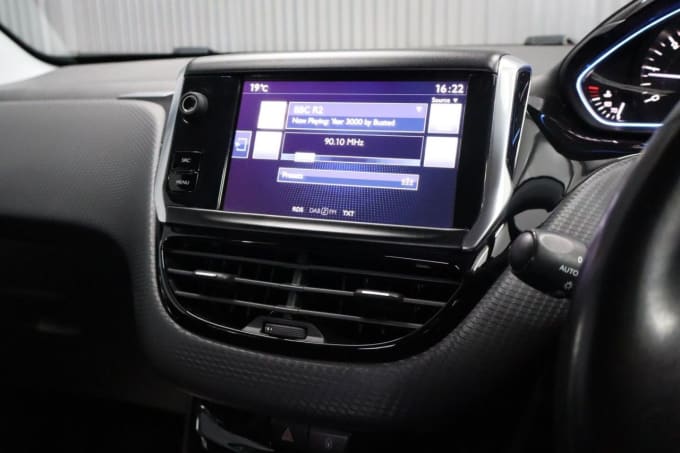 2025 Peugeot 2008