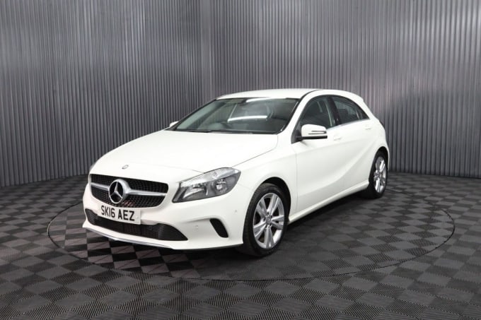 2025 Mercedes-benz A-class