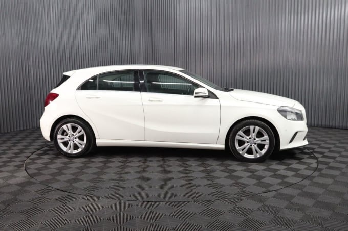 2025 Mercedes-benz A-class