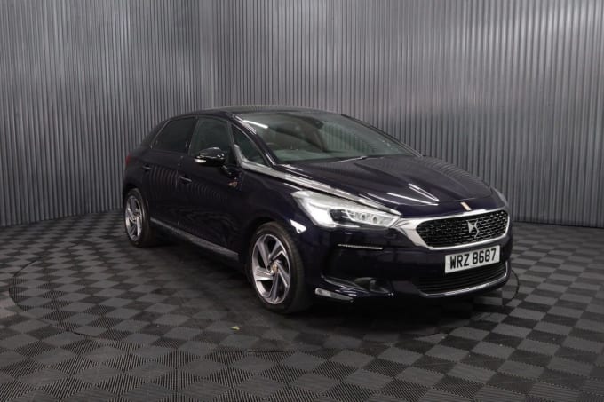 2025 Ds Automobiles Ds 5