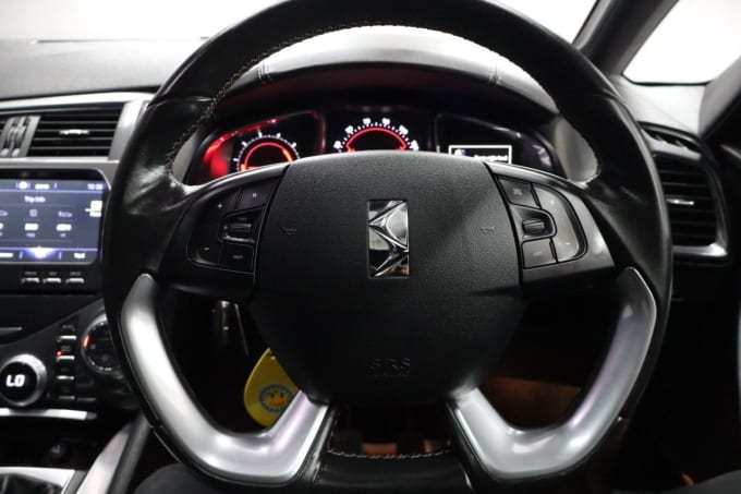 2025 Ds Automobiles Ds 5