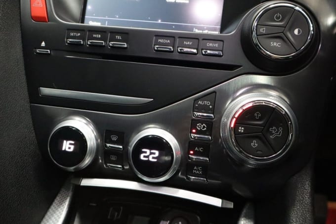 2025 Ds Automobiles Ds 5