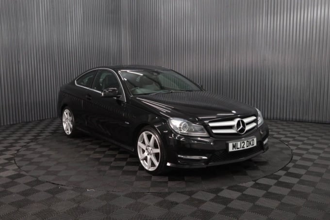 2025 Mercedes-benz C-class