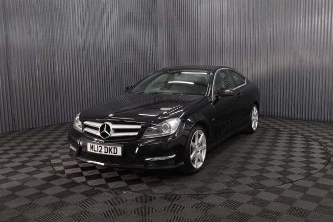 2025 Mercedes-benz C-class