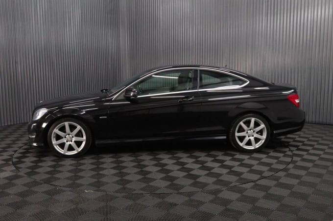 2025 Mercedes-benz C-class