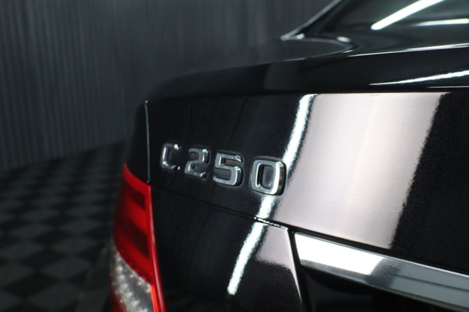2025 Mercedes-benz C-class