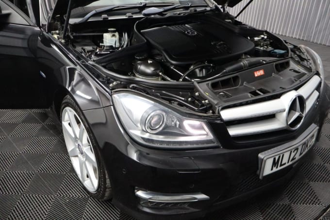 2025 Mercedes-benz C-class