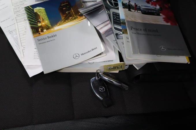 2025 Mercedes-benz C-class