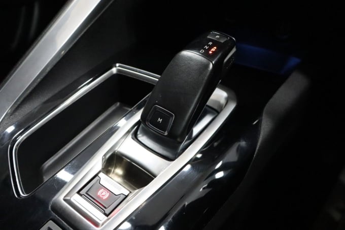 2025 Peugeot 3008