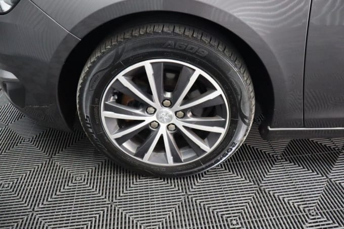 2025 Peugeot 308