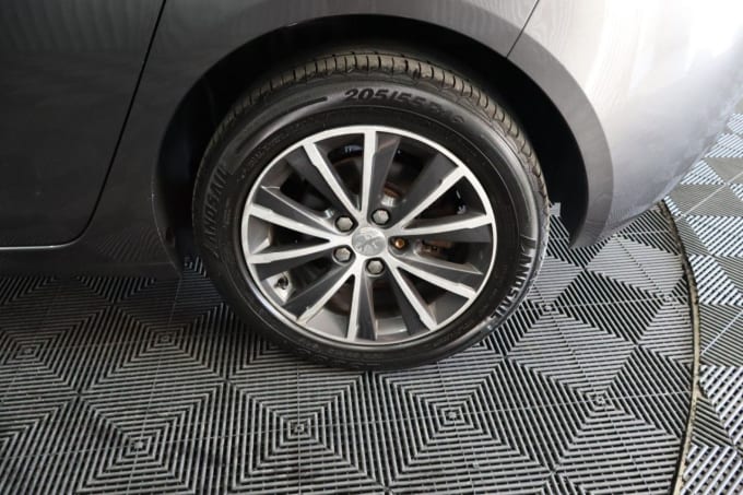 2025 Peugeot 308