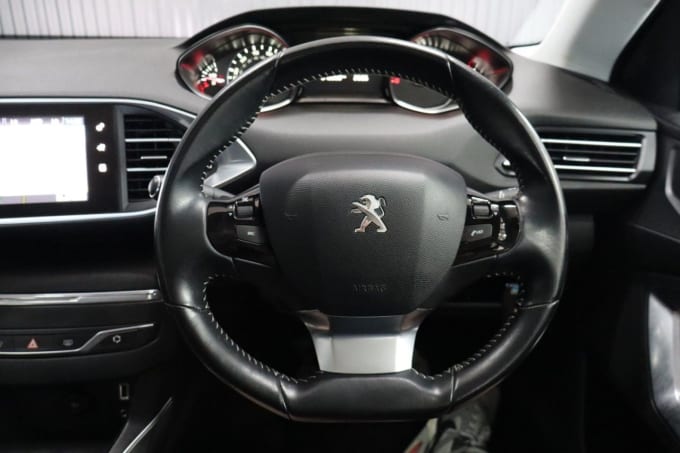 2025 Peugeot 308