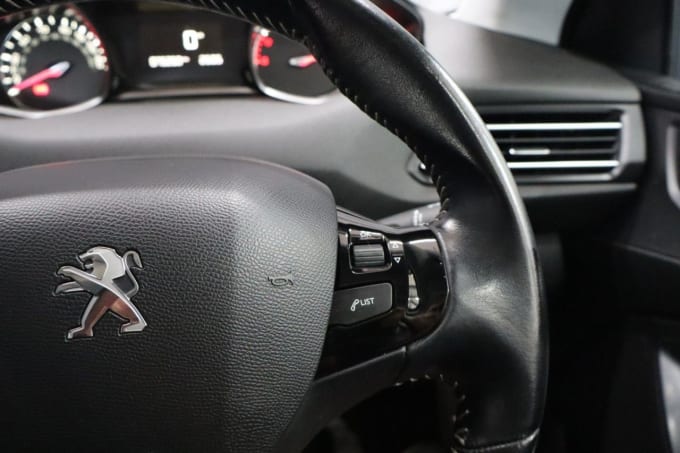 2025 Peugeot 308