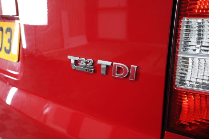 2025 Volkswagen Transporter
