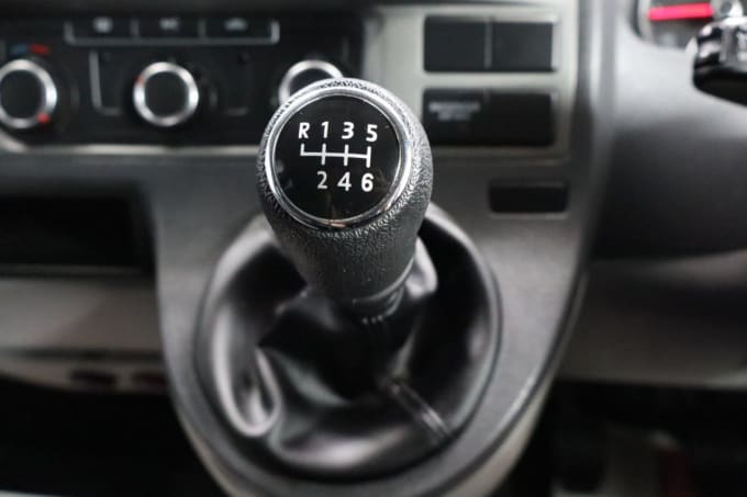 2025 Volkswagen Transporter