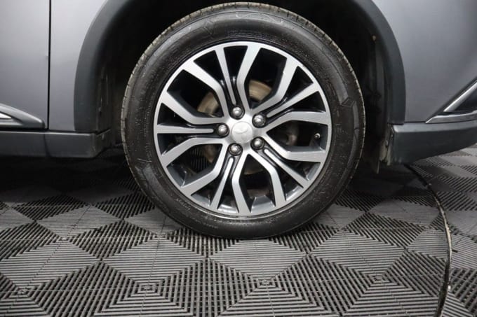 2025 Mitsubishi Outlander