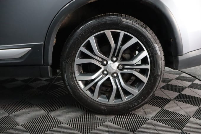 2025 Mitsubishi Outlander