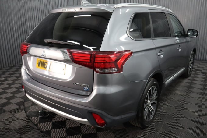 2025 Mitsubishi Outlander