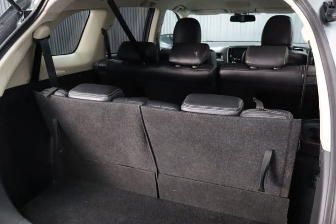 2025 Mitsubishi Outlander