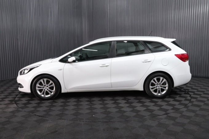2025 Kia Ceed